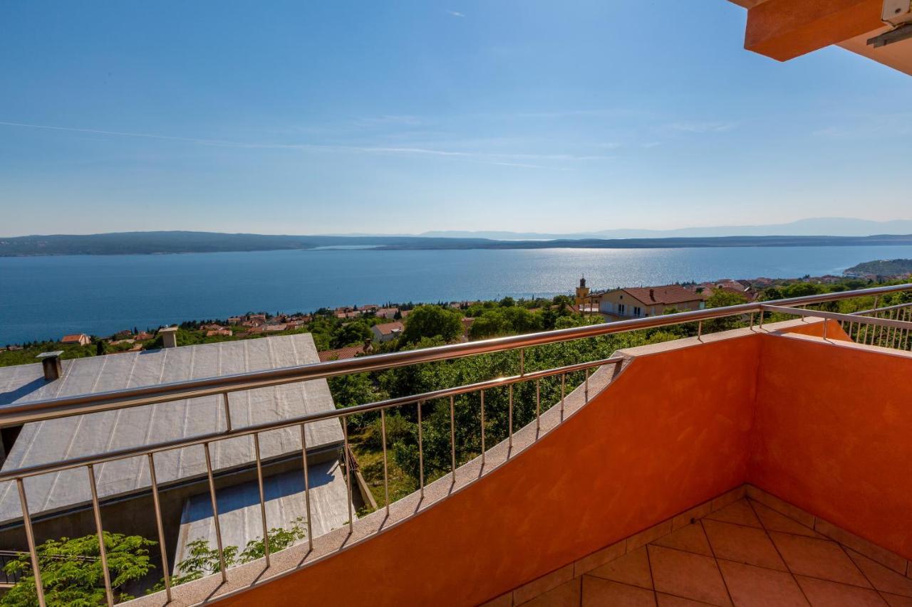 Apartmani Rino Dramalj Bagian luar foto
