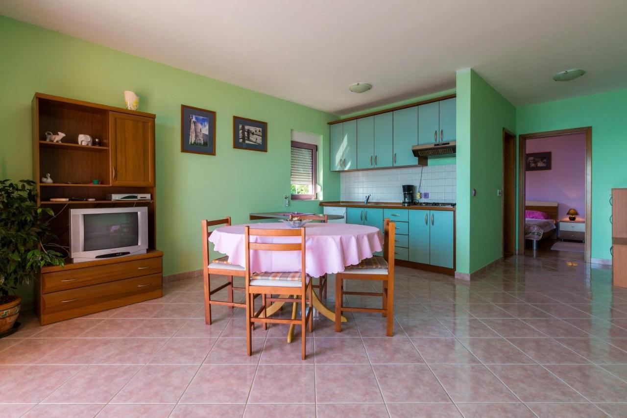 Apartmani Rino Dramalj Bagian luar foto