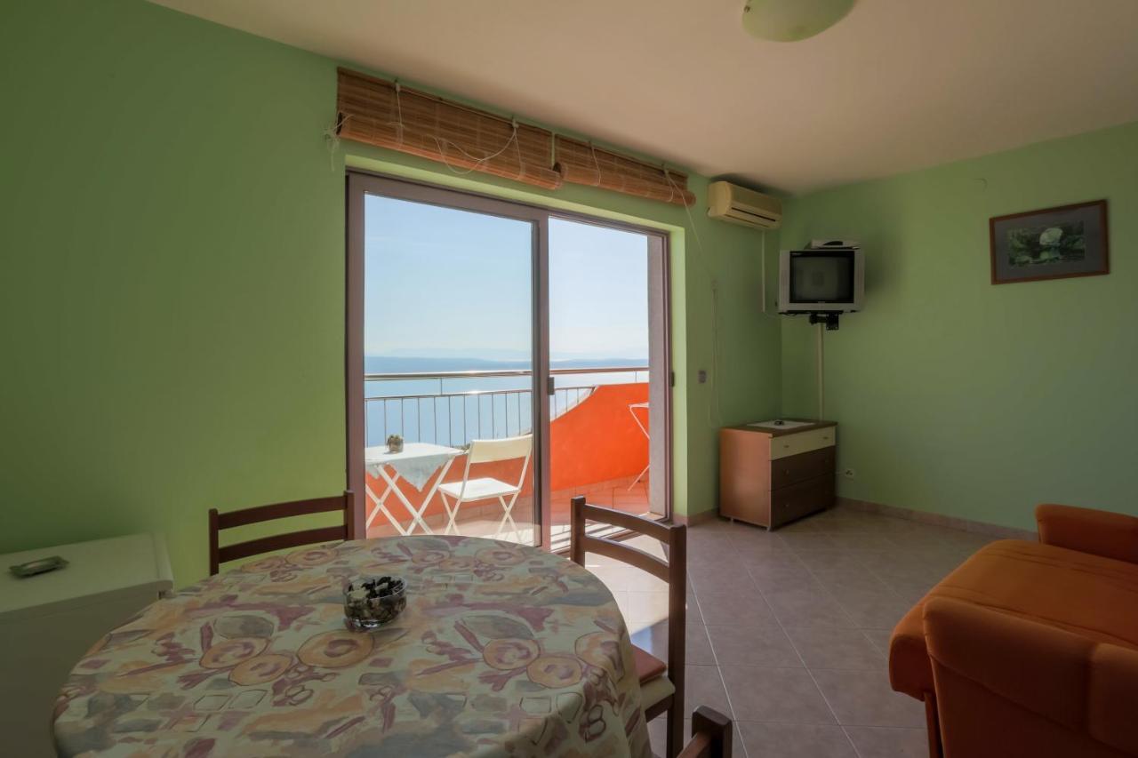 Apartmani Rino Dramalj Bagian luar foto