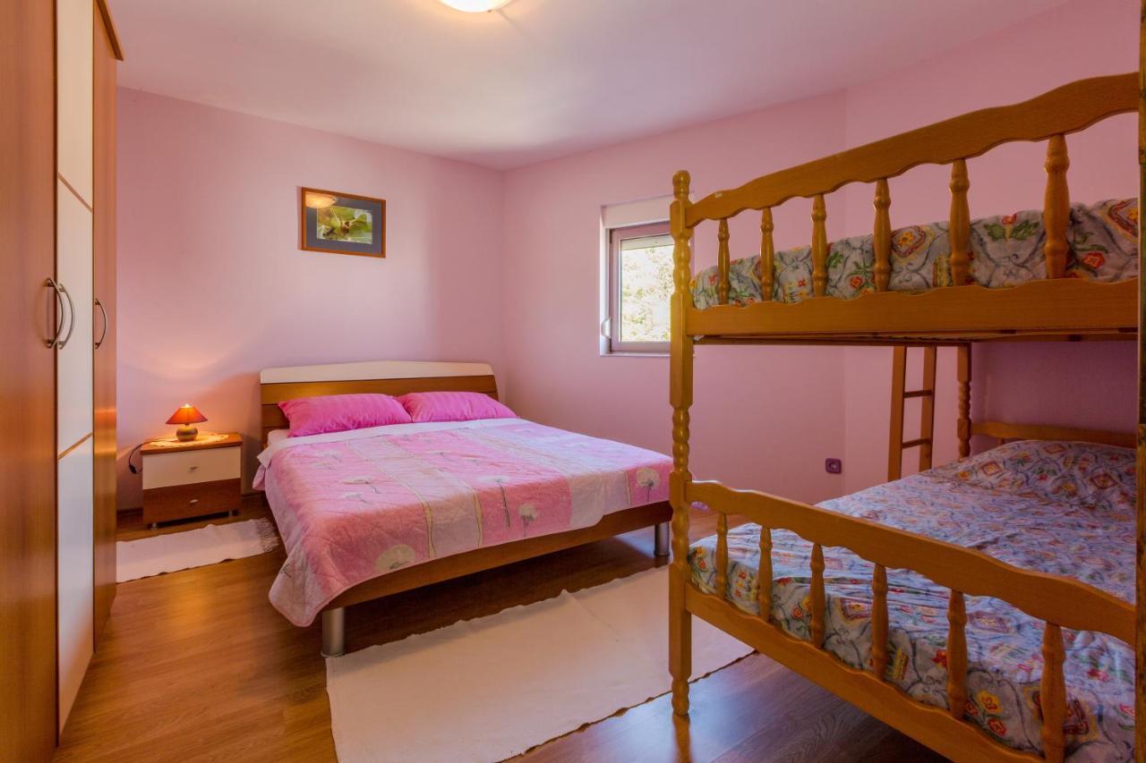 Apartmani Rino Dramalj Bagian luar foto