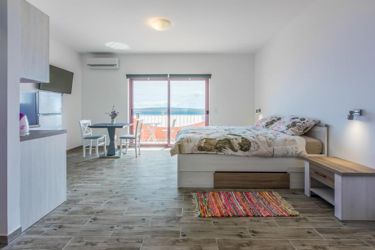 Apartmani Rino Dramalj Bagian luar foto