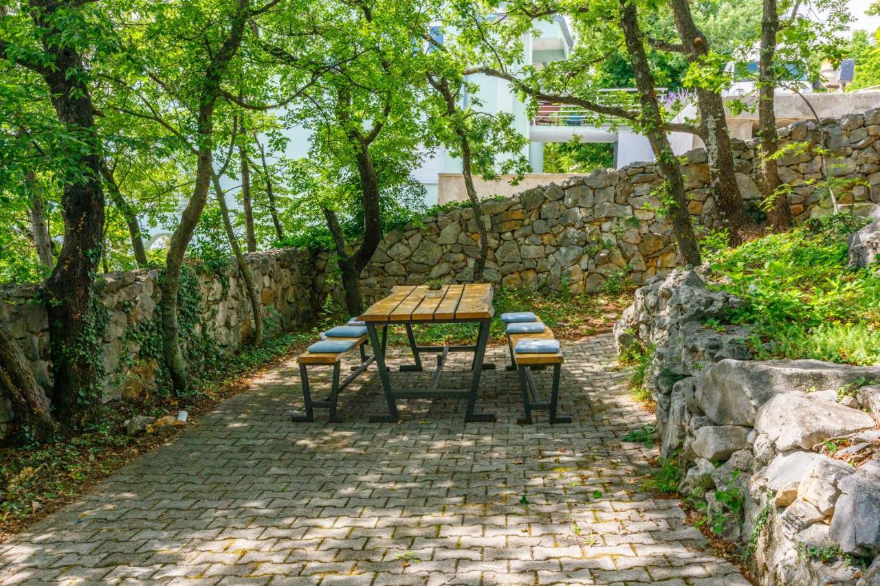 Apartmani Rino Dramalj Bagian luar foto