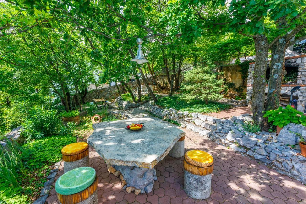 Apartmani Rino Dramalj Bagian luar foto