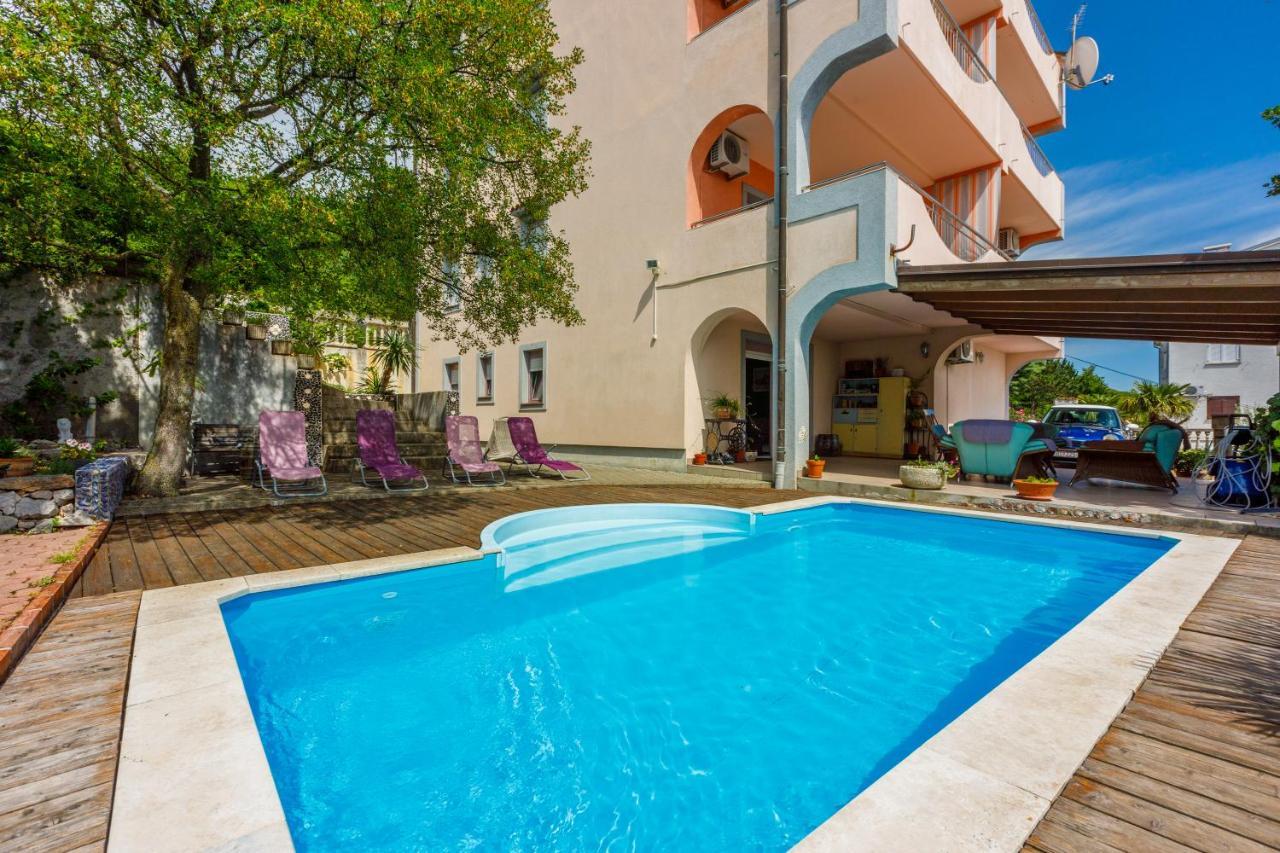 Apartmani Rino Dramalj Bagian luar foto