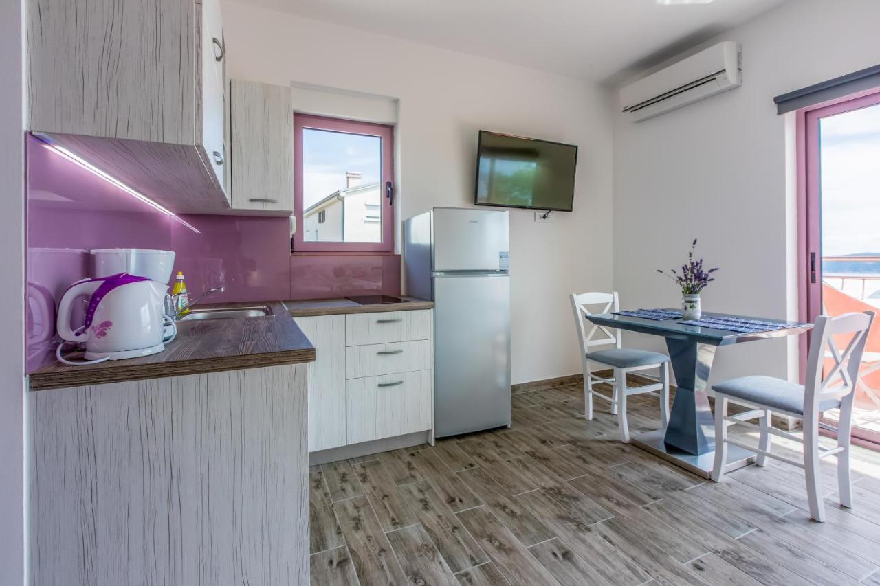 Apartmani Rino Dramalj Bagian luar foto